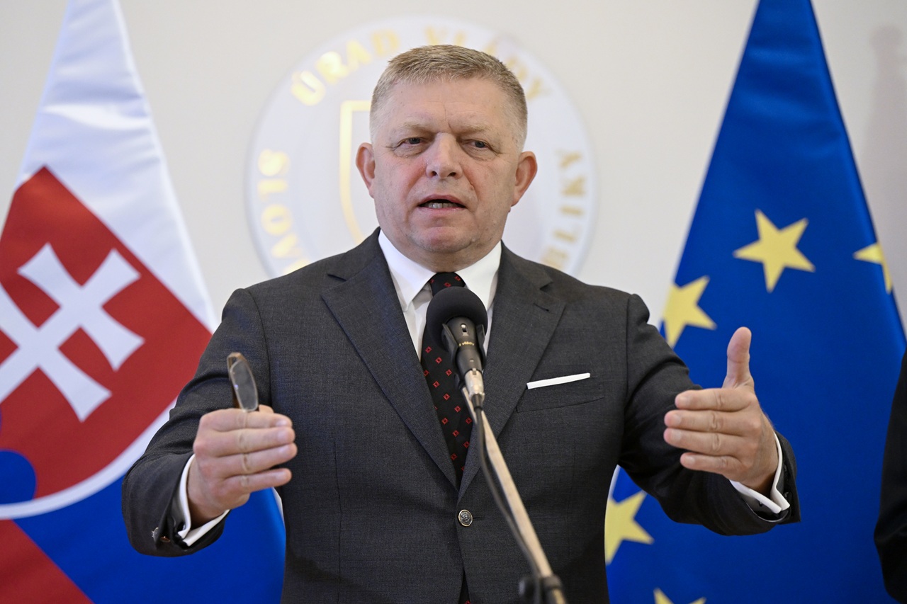 www.hlavnespravy.sk